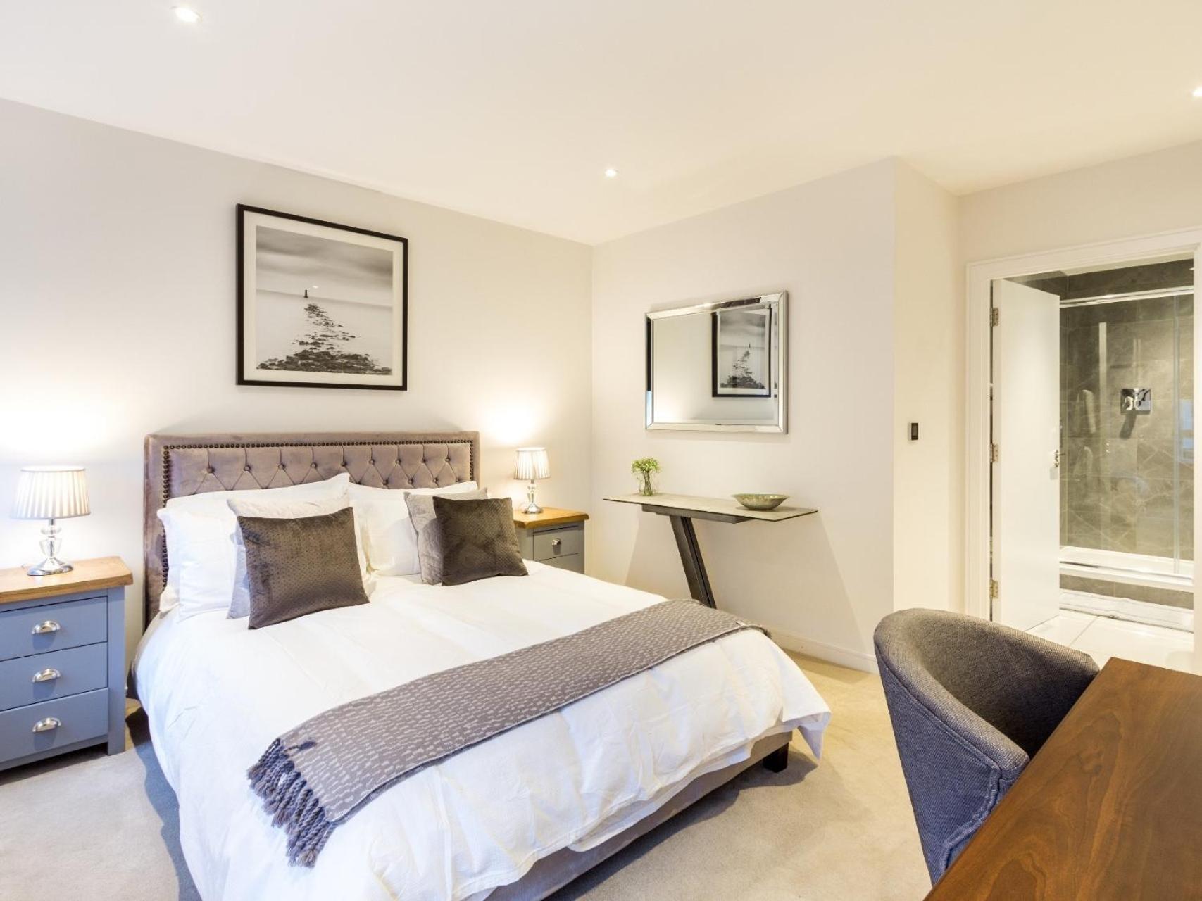 2 Bed Property Close To Heathrow Airport Hounslow Kültér fotó