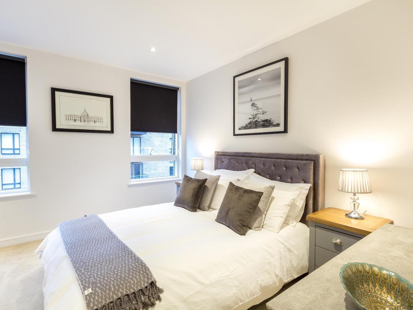 2 Bed Property Close To Heathrow Airport Hounslow Kültér fotó
