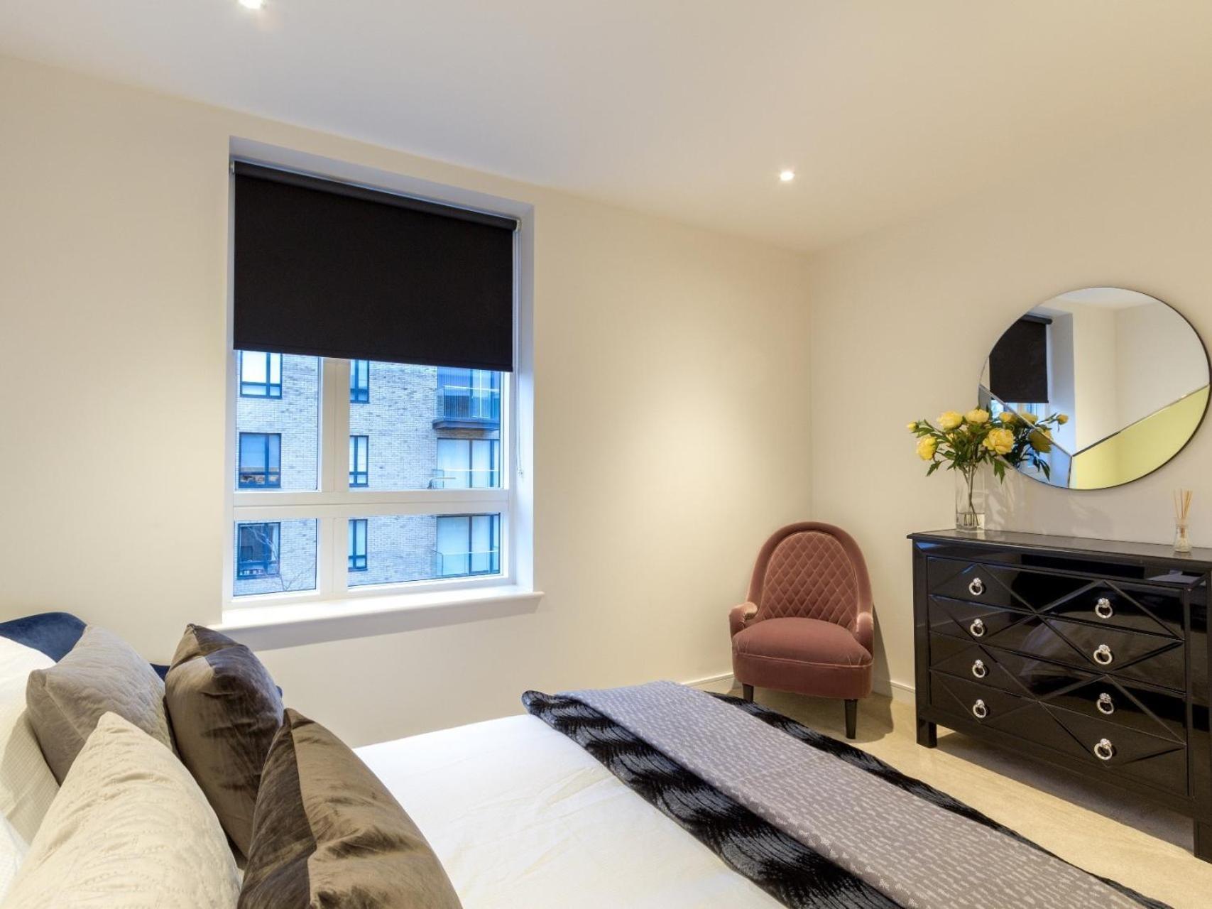 2 Bed Property Close To Heathrow Airport Hounslow Kültér fotó