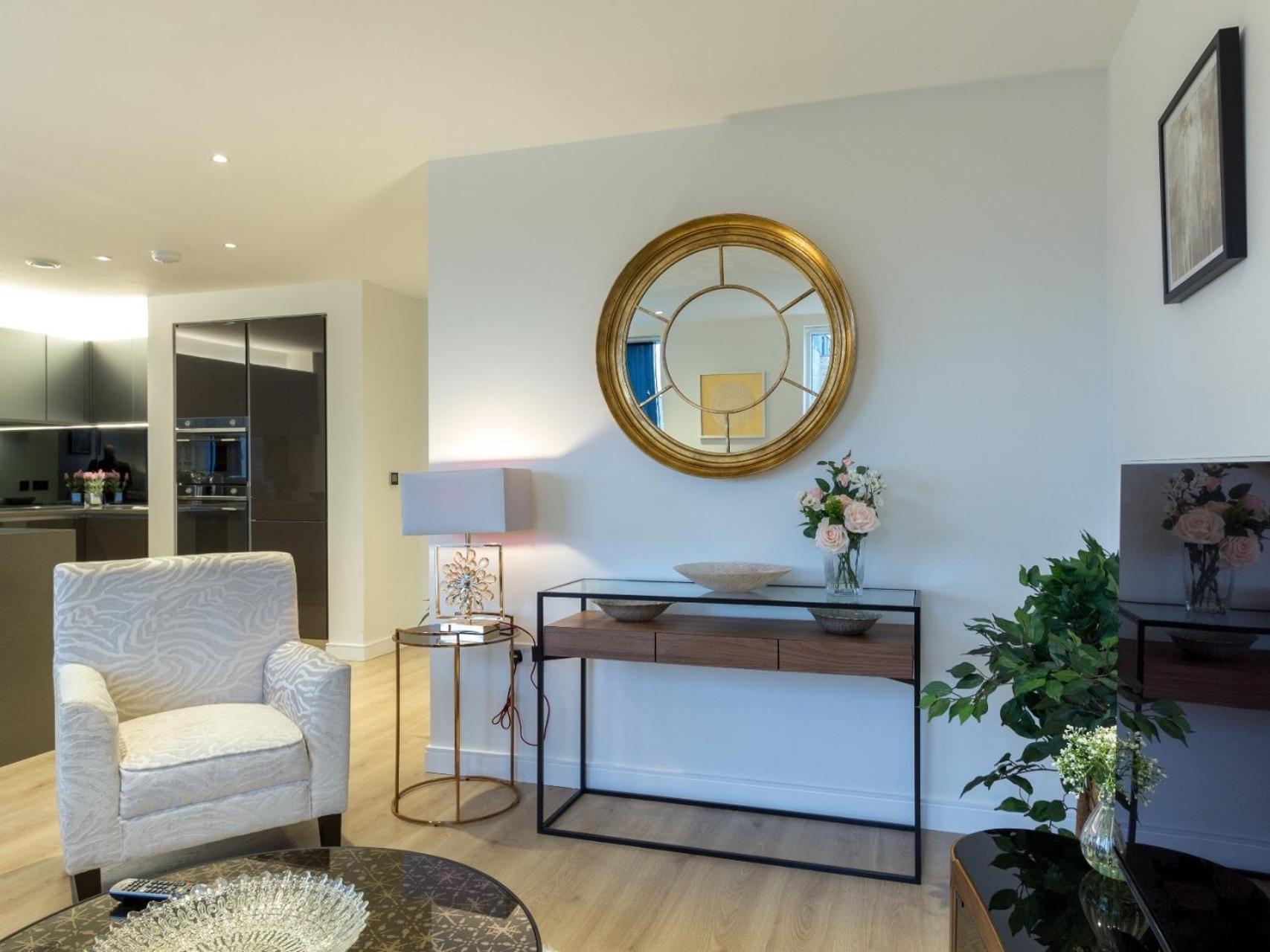 2 Bed Property Close To Heathrow Airport Hounslow Kültér fotó