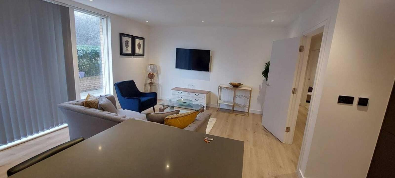 2 Bed Property Close To Heathrow Airport Hounslow Kültér fotó