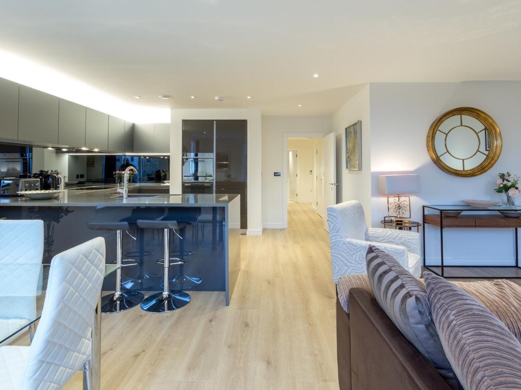 2 Bed Property Close To Heathrow Airport Hounslow Kültér fotó