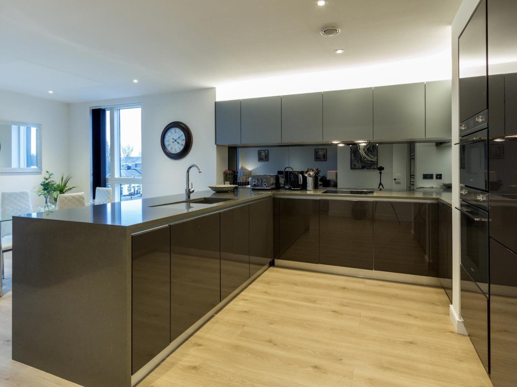 2 Bed Property Close To Heathrow Airport Hounslow Kültér fotó